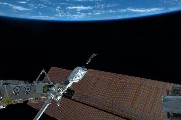 nanoracks-iss-deployment